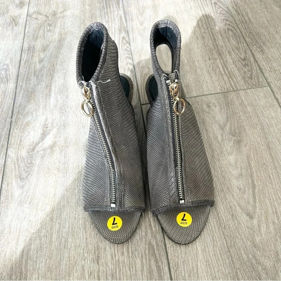 Diane Von Furstenberg Metallic Snakeskin Leather Upper Zipper Sandal Boots - Picture 3 of 16